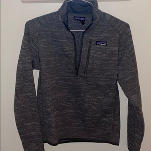 New Patagonia grey sweatshirt